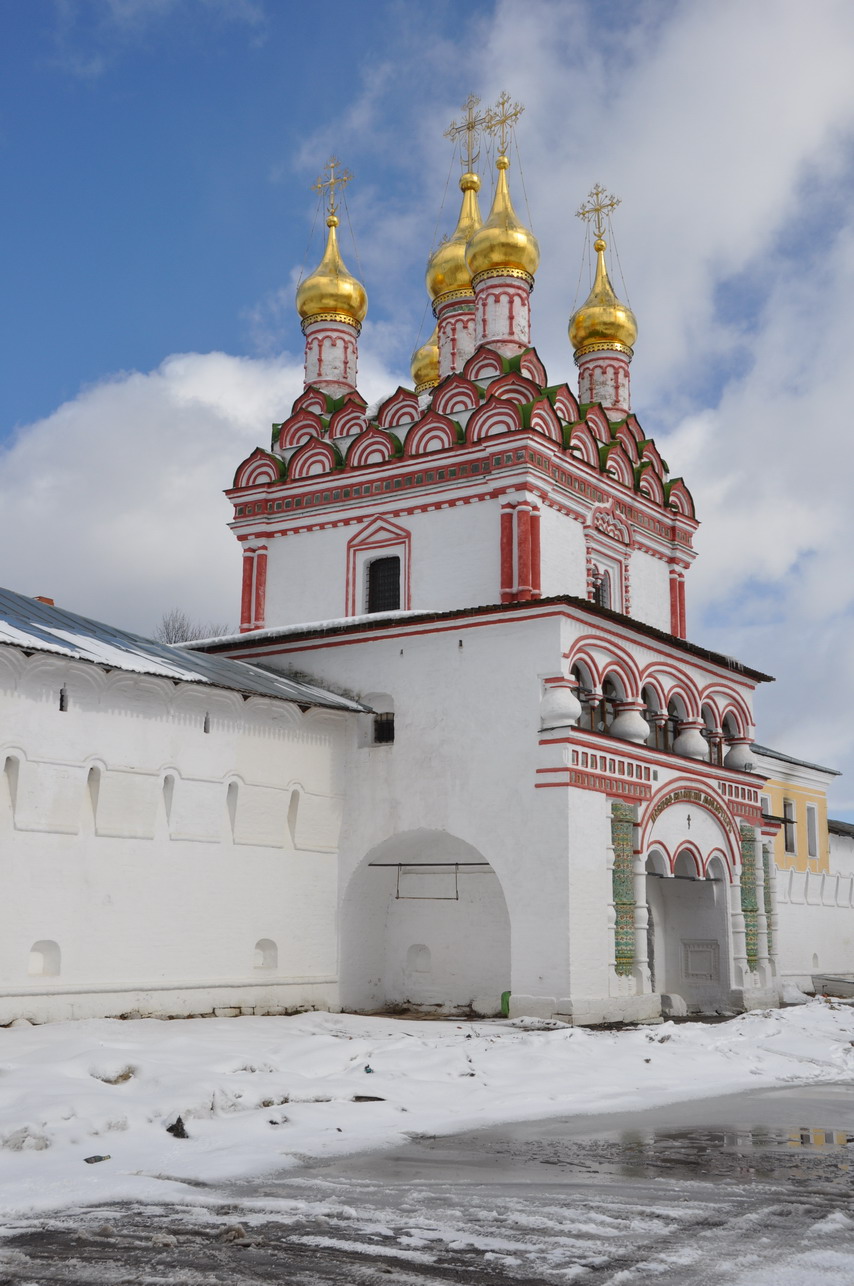 Монастырь в Теряево Волоколамский